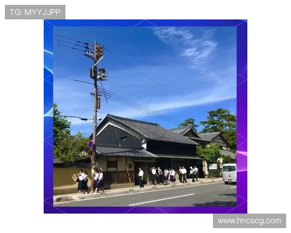 东京与京都的文化碰撞与历史交融探讨